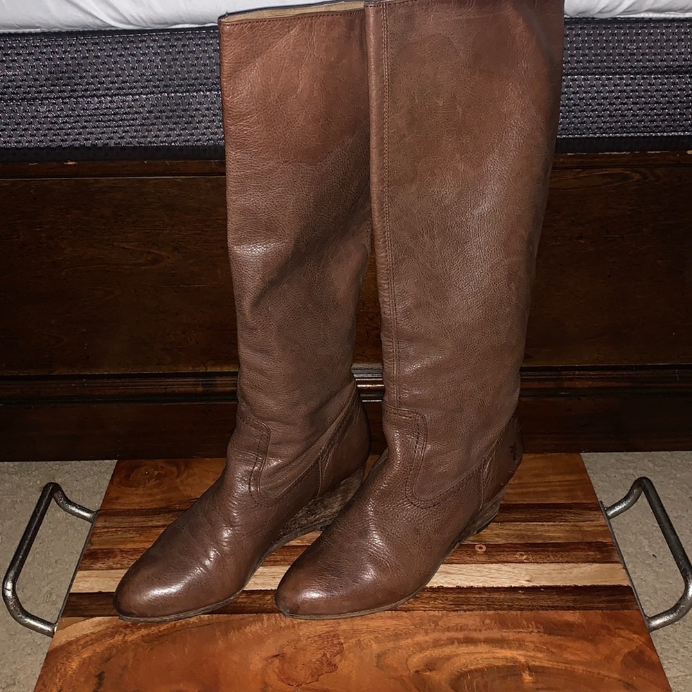 Frye brown leather wedge riding boots. Size 7
